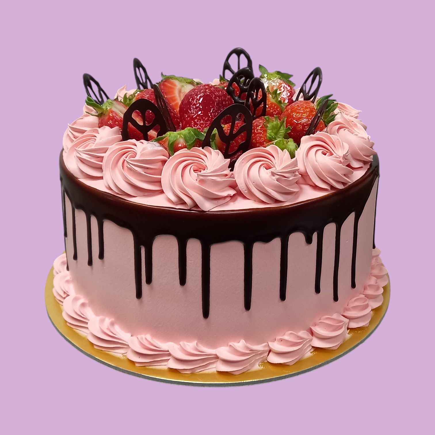 Strawberry Delight Cake
